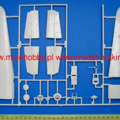 Revell 04300 Avro Lancaster Mk.I/III 15 Revell 04300 Avro Lancaster Mk.I/III -Revell 1192 1 rev4300 2