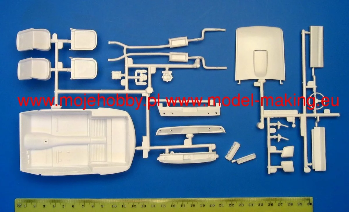 Revell 07242 Shelby Mustang GT 350 H 4 Revell 07242 Shelby Mustang GT 350 H - Image 4