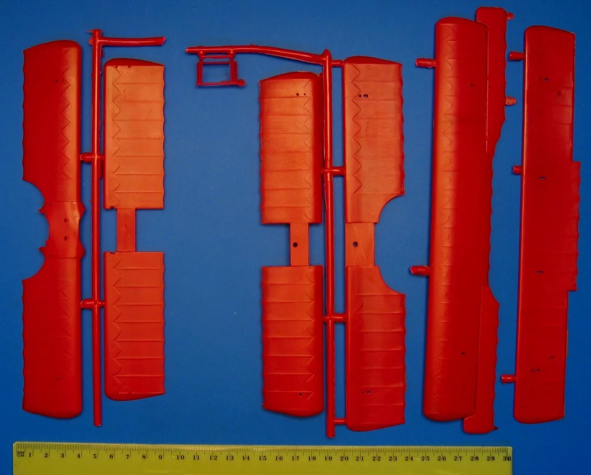 Revell 04744 Fokker Dr.I Richthofen 7 Revell 04744 Fokker Dr.I Richthofen - Image 7