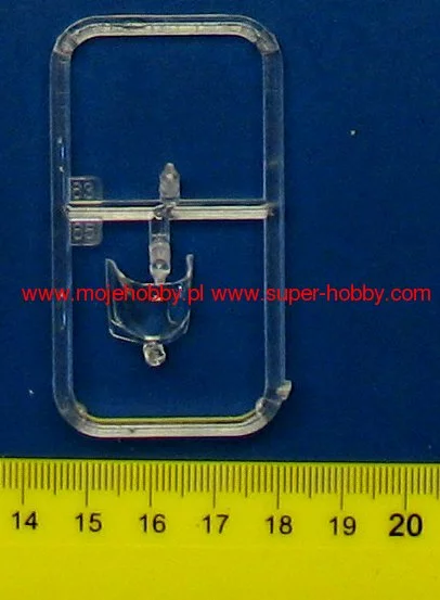 Revell 03955 F4U-4 Corsair 10 Revell 03955 F4U-4 Corsair - Image 10