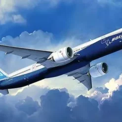 Revell 04945 Boeing 777-300ER