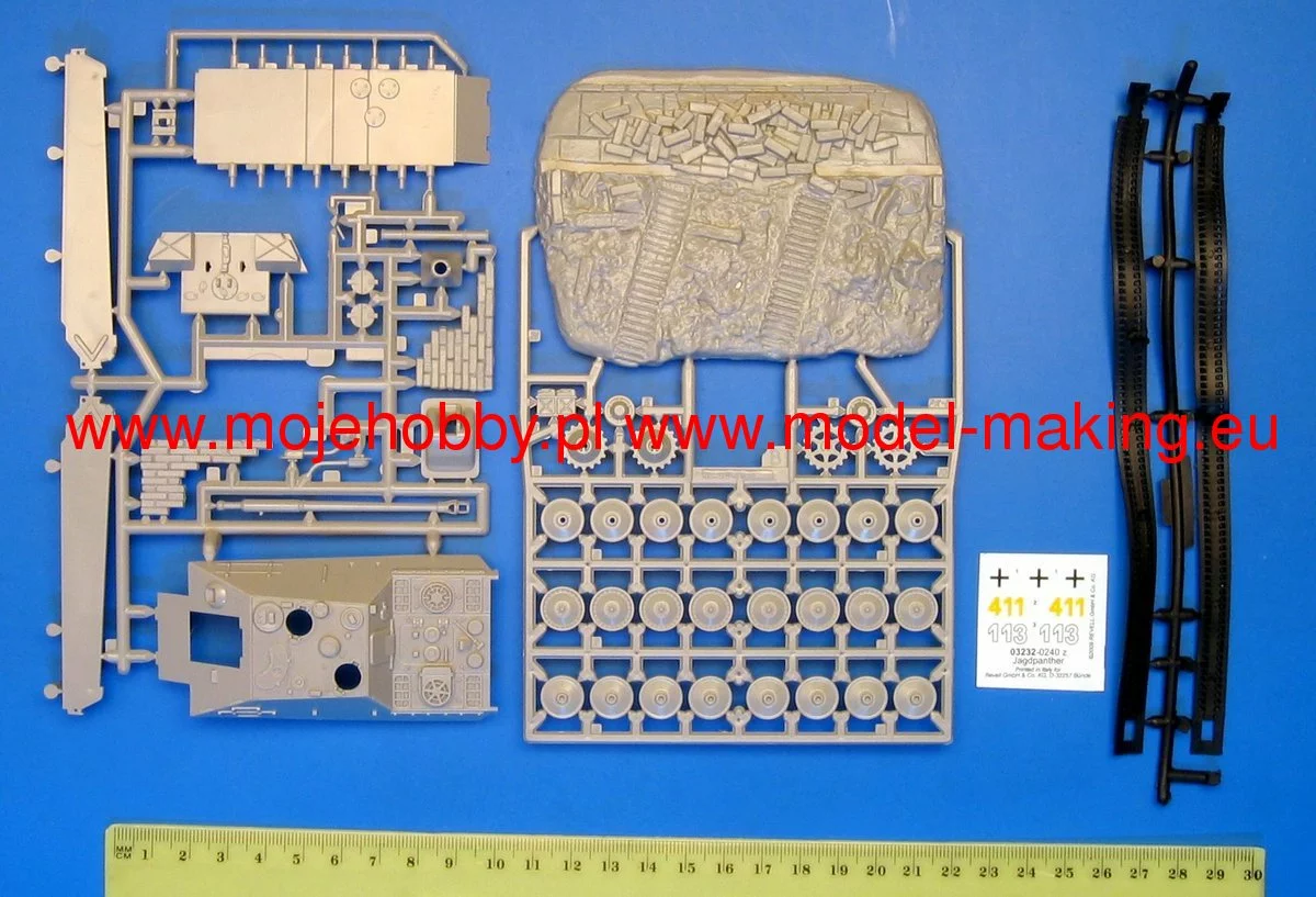 Revell 03232 Sd.Kfz. 173 JAGDPANTHER 3 Revell 03232 Sd.Kfz. 173 JAGDPANTHER - Image 3