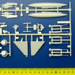 Revell 03941 F-4J Phantom US Navy 16 Revell 03941 F-4J Phantom US Navy -Revell 18346 1 rev03941 3