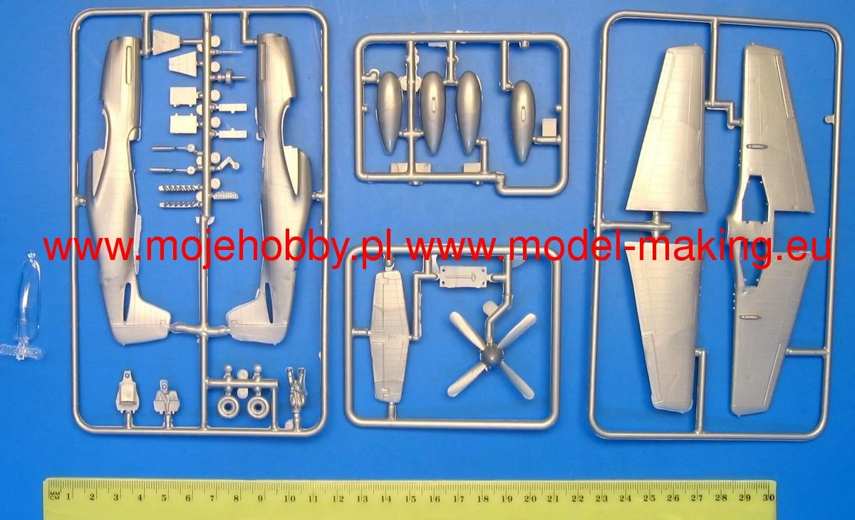 Revell 64148 North American P-51D Mustang (model Set) 9 Revell 64148 North American P-51D Mustang (model Set) - Image 9