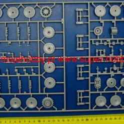 Revell 05790 75 Years Tiger (Model Set) -Revell 21080 1 rev05790 5