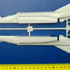 Revell 63941 F-4J Phantom II Model Set -Revell 23995 1 rev03941 2
