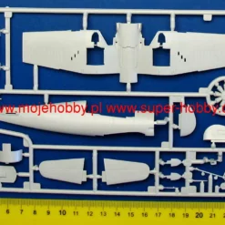 Revell 63955 F4U-4 Corsair (Model Set) -Revell 23995 1 rev03955 6