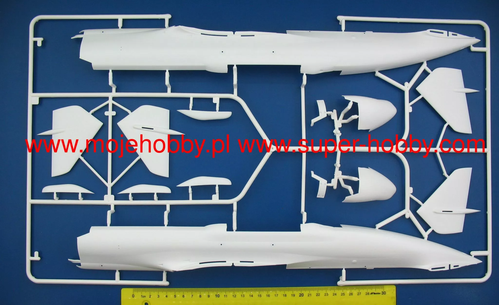 Revell 04958 Antonov An-225 Mrija 9 Revell 04958 Antonov An-225 Mrija - Image 9