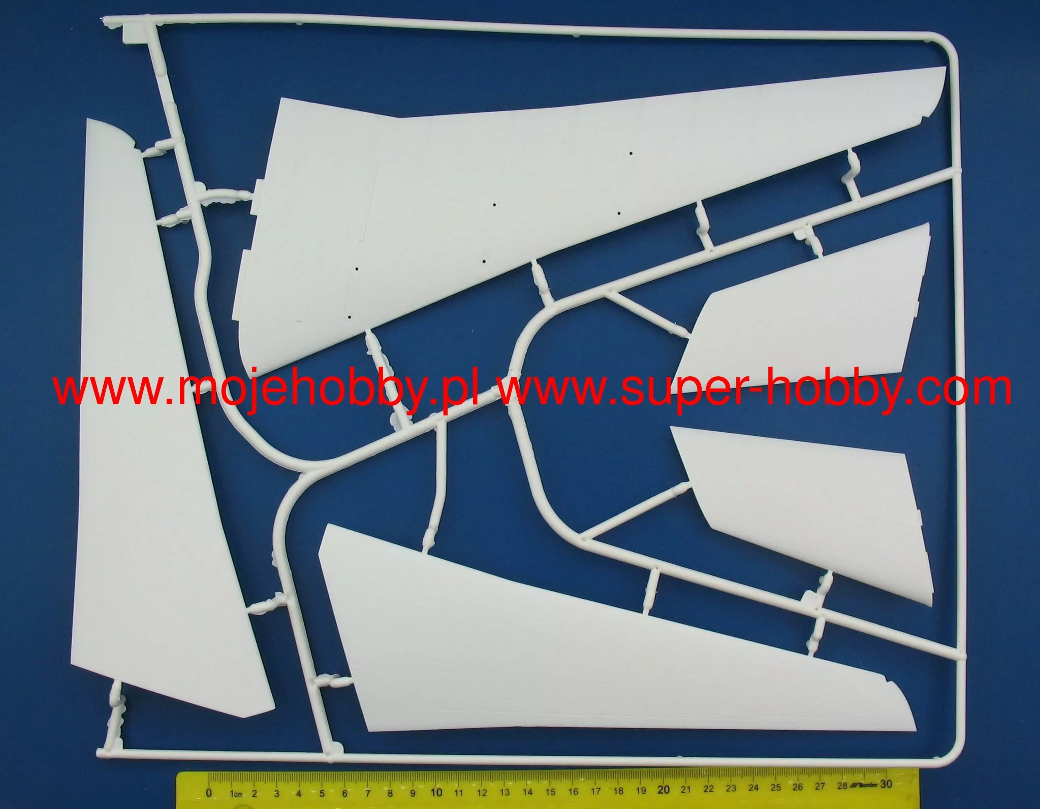 Revell 04958 Antonov An-225 Mrija 10 Revell 04958 Antonov An-225 Mrija - Image 10