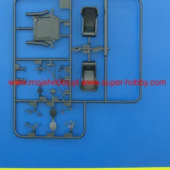 Revell 07685 Porsche 934 RSR "Martini" -Revell 28191 1 rev07685 3