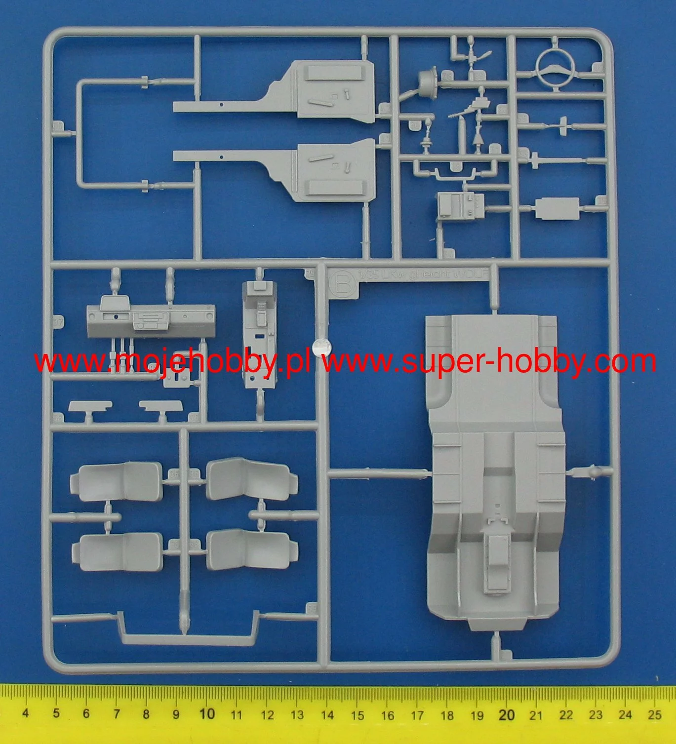 Revell 03277 Lkw Gl Leicht "Wolf" 6 Revell 03277 Lkw Gl Leicht "Wolf" - Image 6