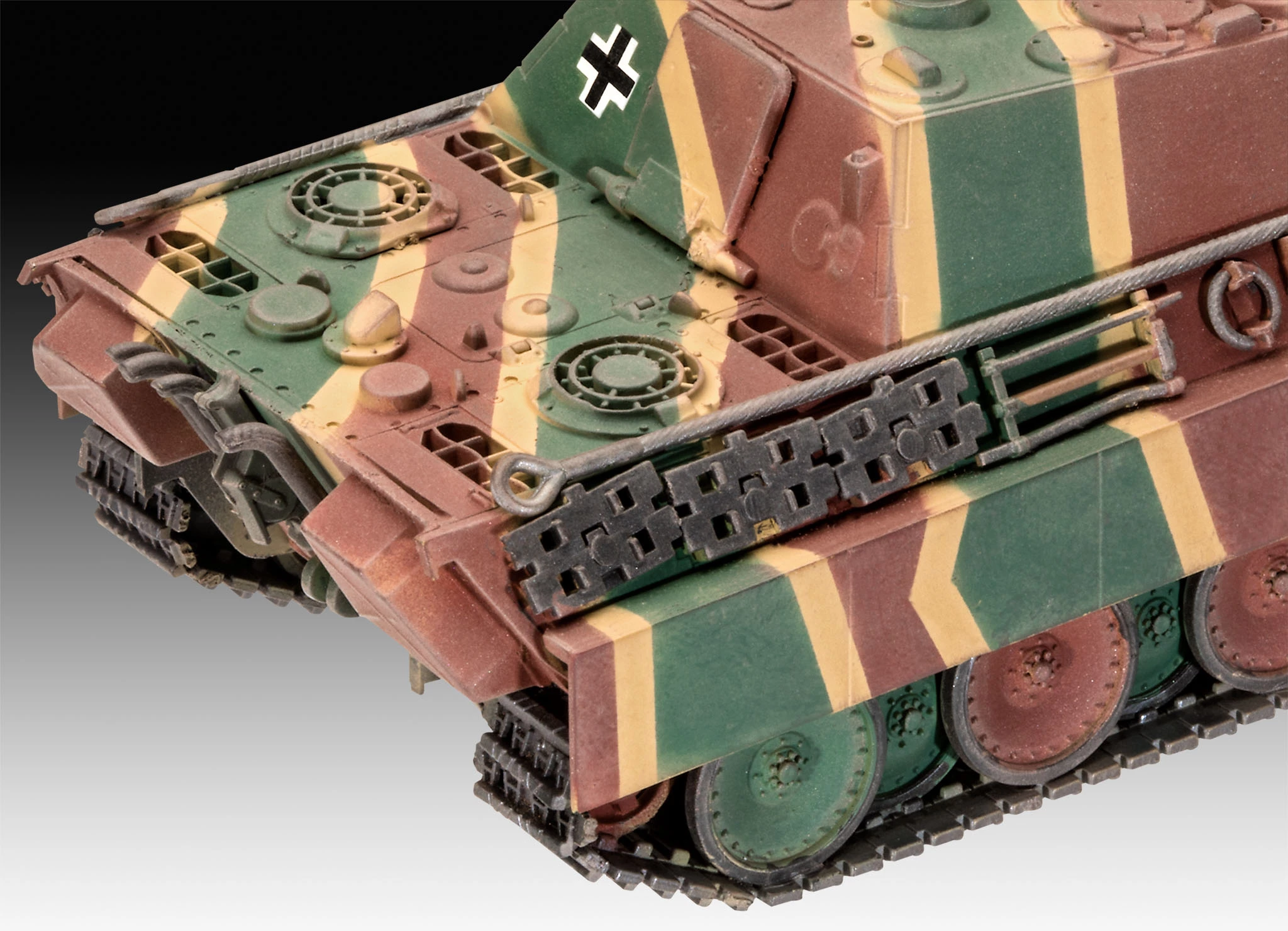 Revell 03327 Sd.Kfz.173 Jagdpanther 4 Revell 03327 Sd.Kfz.173 Jagdpanther - Image 4