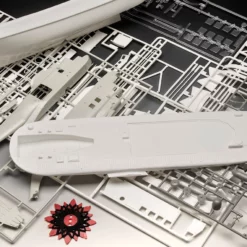 Revell 05683 SAR DGzRS Arkona And Westand Seaking Mk.41 "Search And Rescue" Model Set -Revell 33031 rev05683 8