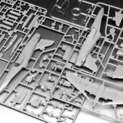 Revell 64970 BAe Hawk T.1 Model Set -Revell 33031 rev64970 6