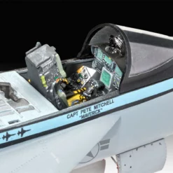 Revell 03864 Maverick's F/A-18E Super Hornet ‘Top Gun: Maverick’ -Revell 34883 rev03864 4