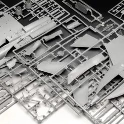 Revell 03864 Maverick's F/A-18E Super Hornet ‘Top Gun: Maverick’ -Revell 34883 rev03864 7