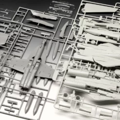 Revell 05677 F-14 + F/A-18E Top Gun 2 Movie Set -Revell 34883 rev05677 7