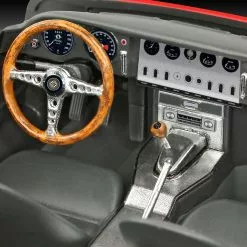 Revell 07668 Jaguar E-Type (Coupé) 13 Revell 07668 Jaguar E-Type (Coupé) -Revell 36456 rev07668 4