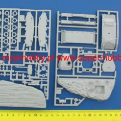 Revell 03323 M24 Chaffee -Revell 37177 1 rev03323 1