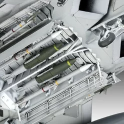 Revell 03858 Lockheed Martin F-22A Raptor -Revell 37711 rev03858 4