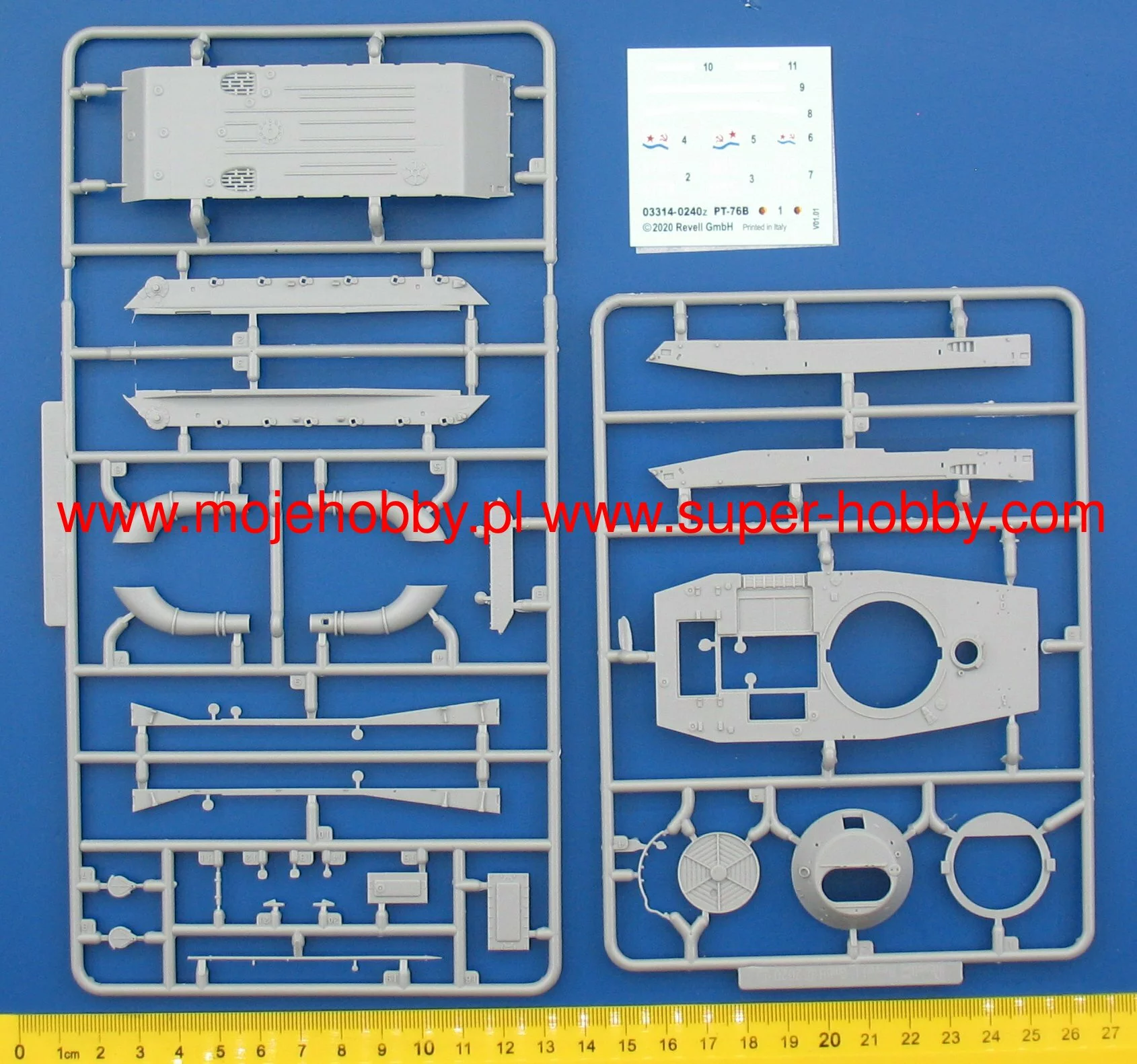 Revell 03314 PT-76B 7 Revell 03314 PT-76B - Image 7