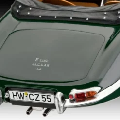 Revell 07687 Jaguar E-Type Roadster -Revell 39269 rev07687 6