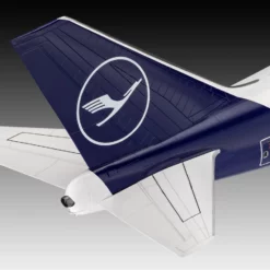 Revell 03891 Boeing 747-8I 'Lufthansa' New Livery -Revell 40674 003 22