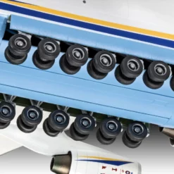 Revell 04958 Antonov An-225 Mrija 12 Revell 04958 Antonov An-225 Mrija -Revell 40674 003 23