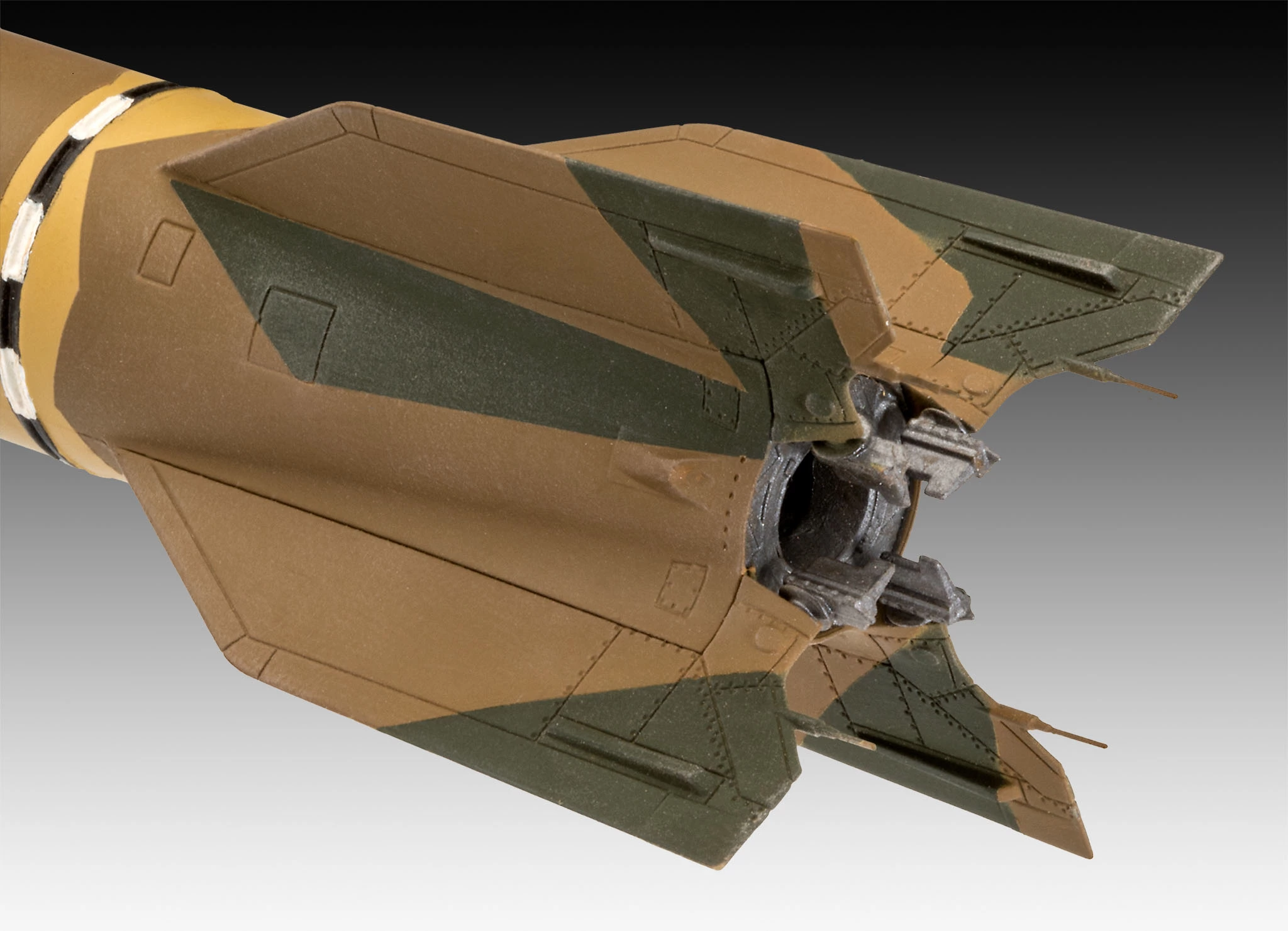 Revell 03309 German A4/V2 Rocket 2 Revell 03309 German A4/V2 Rocket - Image 2