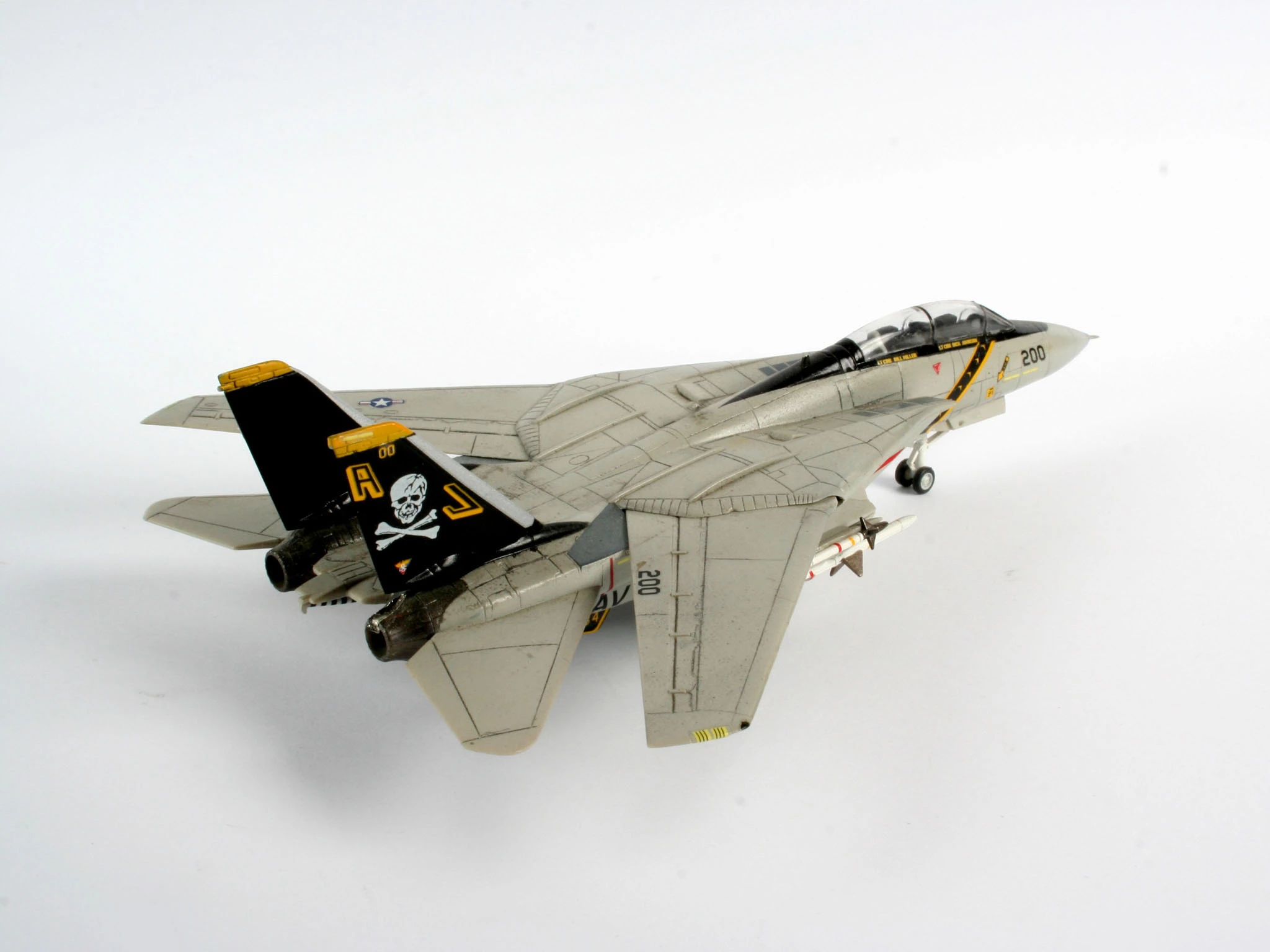 Revell 04021 F-14A Tomcat 4 Revell 04021 F-14A Tomcat - Image 4