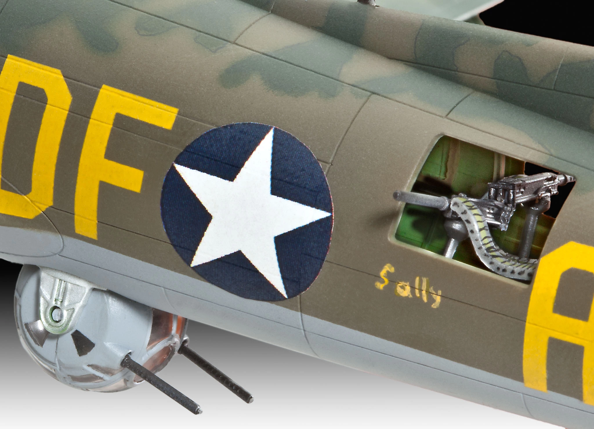 Revell 04279 B-17F Memphis Belle 4 Revell 04279 B-17F Memphis Belle - Image 4