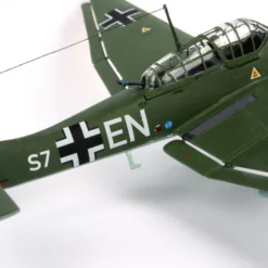 Revell 04692 German IIWW Junkers Ju 87 G/D Tank Buster -Revell 40674 04692 d05 junkers ju 87g tank buster
