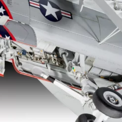 Revell 04994 F/A-18E Super Hornet -Revell 40675 04994 detail 3