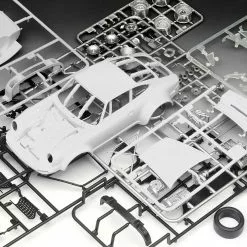Revell 67685 Porsche 934 RSR "Martini" Model Set 15 Revell 67685 Porsche 934 RSR "Martini" Model Set -Revell 40675 07685 sp porsche 934 rsr martini