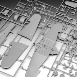 Revell 03869 SBD-5 Dauntless -Revell 40876 rev03869 6