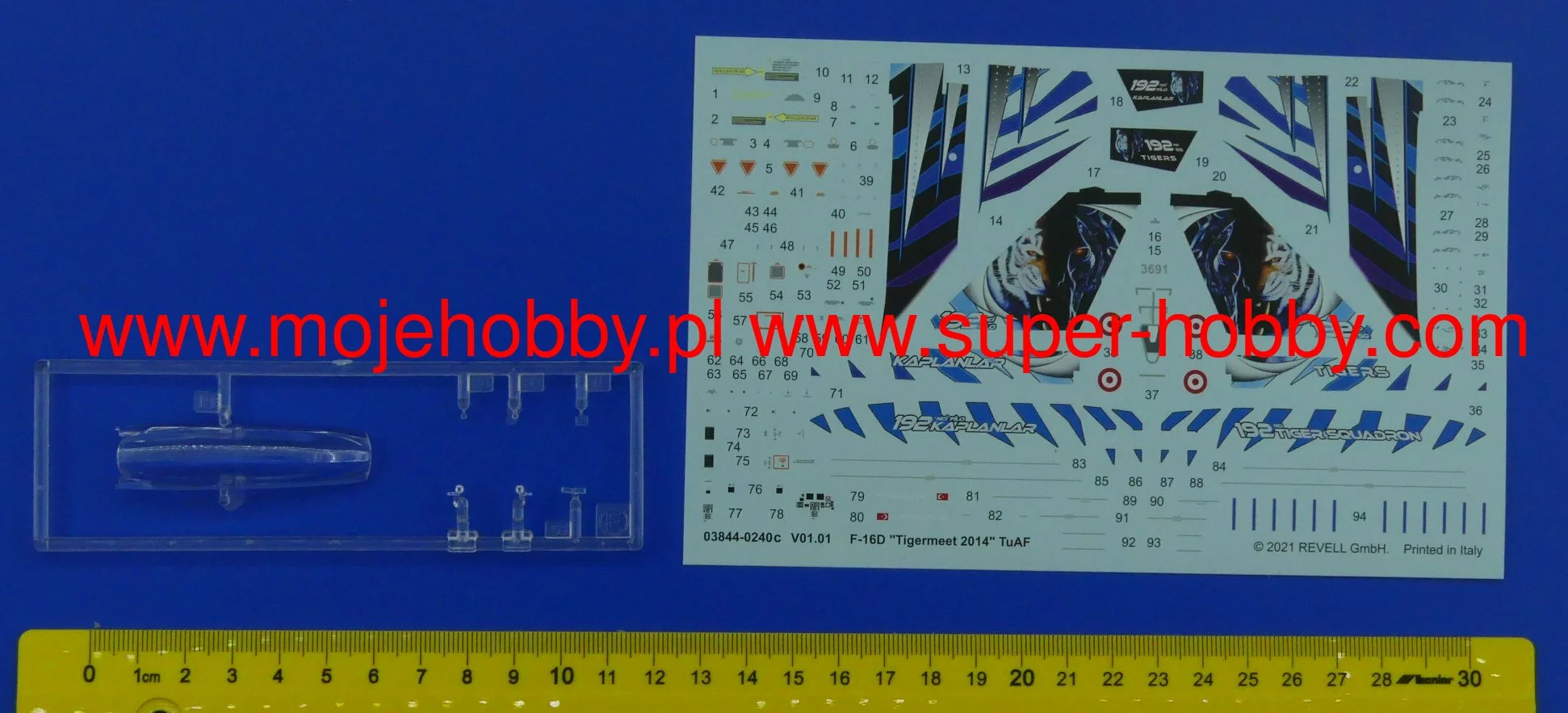 Revell 63844 Lockheed Martin F-16D Tigermeet 2014 Model Set 8 Revell 63844 Lockheed Martin F-16D Tigermeet 2014 Model Set - Image 8