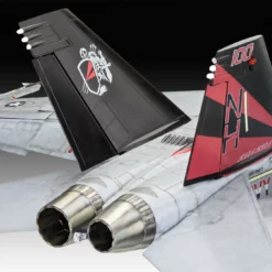 Revell 03847 F/A-18F Super Hornet Twinseater -Revell 41572 rev03847 4