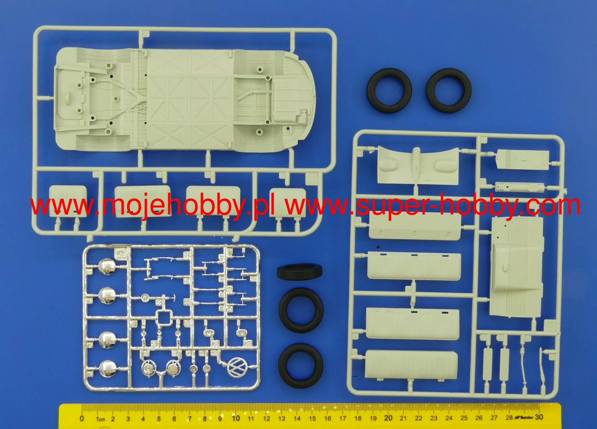 Revell 07677 VW T1 "Dr. Oetker" 9 Revell 07677 VW T1 "Dr. Oetker" - Image 9