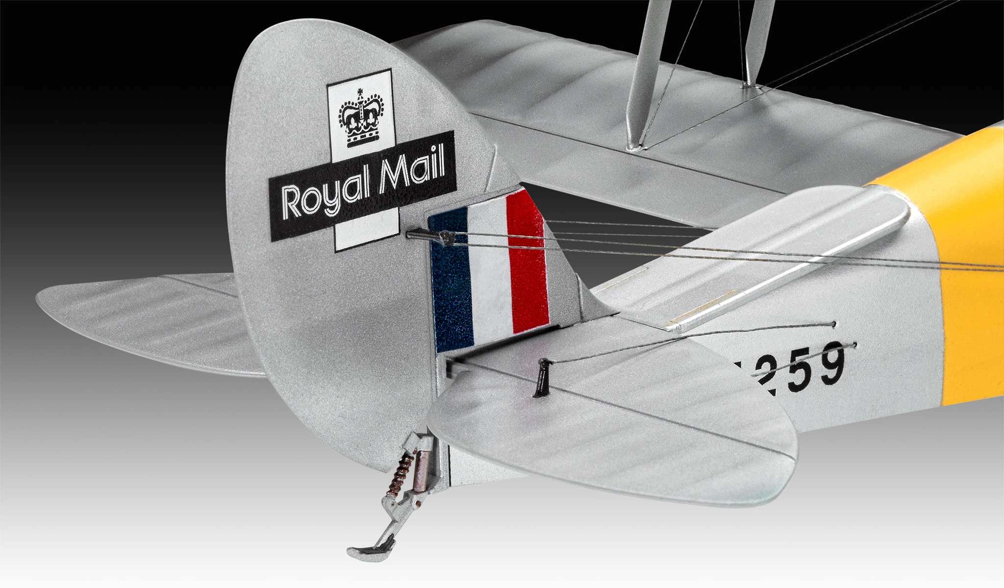 Revell 03827 D.H. 82 Tiger Moth 3 Revell 03827 D.H. 82 Tiger Moth - Image 3