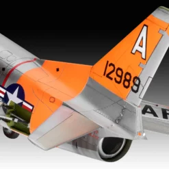 Revell 03832 F-86D "Dog Sabre" -Revell 46658 rev03832 6