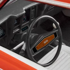 Revell 67712 '69 Camaro SS - Model Set -Revell 46658 rev07712 5 1