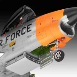 Revell 63832 F-86D "Dog Sabre" - Model Set 11 Revell 63832 F-86D "Dog Sabre" - Model Set -Revell 47123 rev63832 5