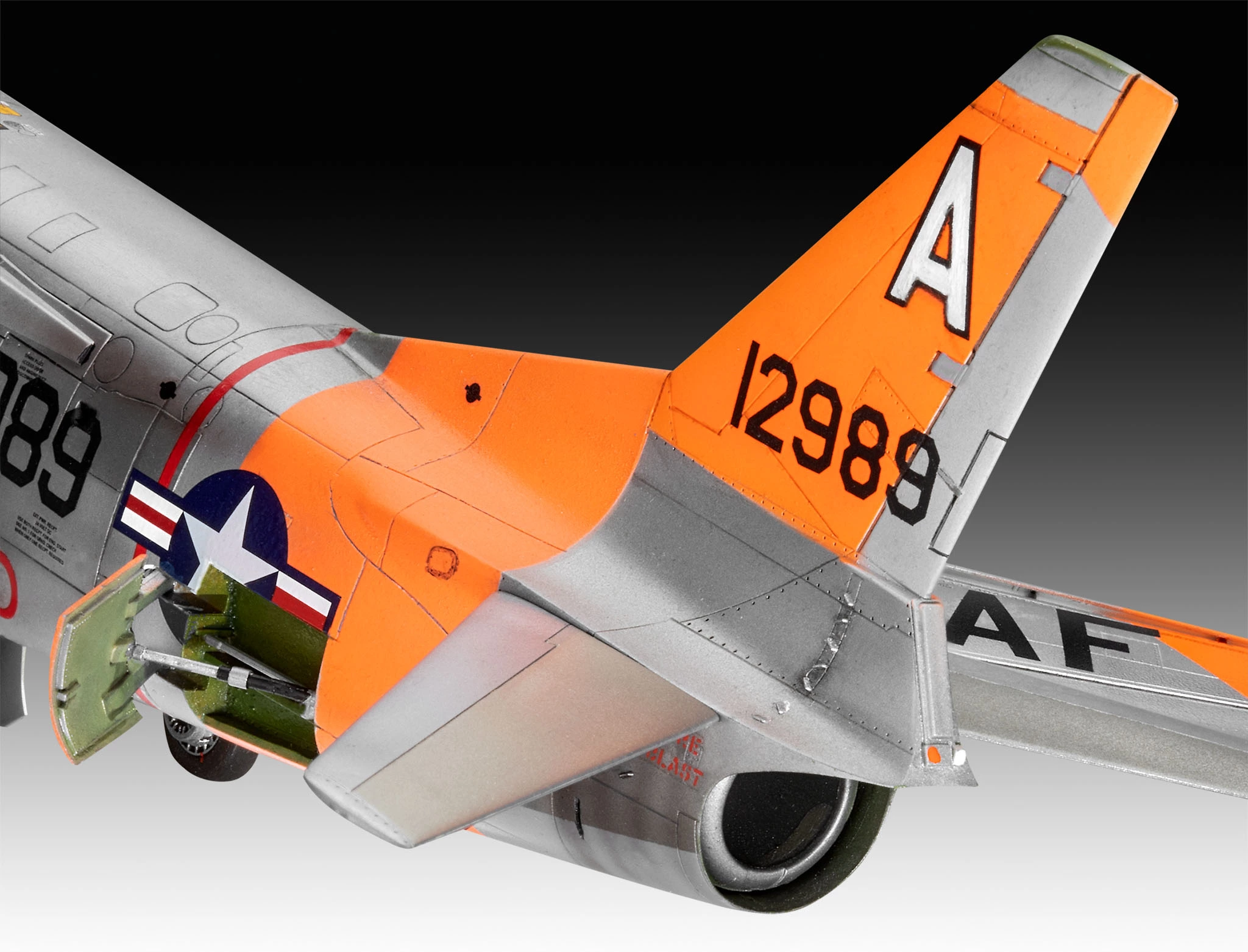 Revell 63832 F-86D "Dog Sabre" - Model Set 6 Revell 63832 F-86D "Dog Sabre" - Model Set - Image 6