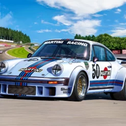 Revell 07685 Porsche 934 RSR "Martini" -Revell 48314 07685 i porsche 934 rsr martini