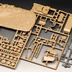 Revell 03334 Sd.Kfz. 124 Wespe - First Diorama Set -Revell 49927 rev03334 5
