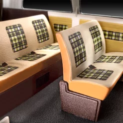 Revell 07706 VW T3 Bus -Revell 50699 rev07706 4