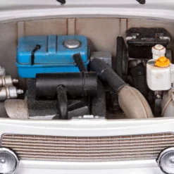 Revell 07713 Trabant 601S "Builder's Choice" -Revell 50699 rev07713 7