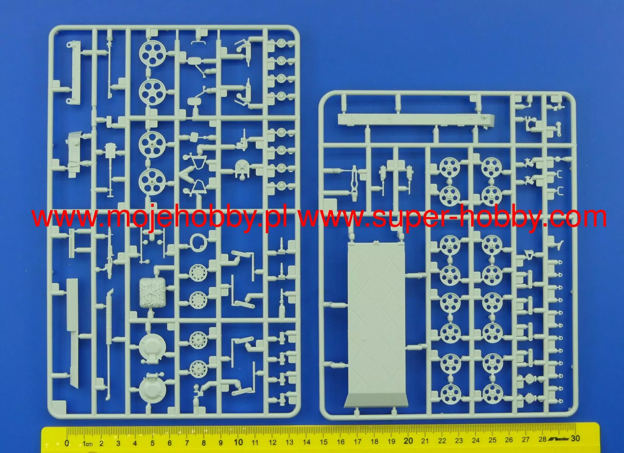 Revell 03336 Wiesel 2 LeFlaSys BF/UF 9 Revell 03336 Wiesel 2 LeFlaSys BF/UF - Image 9